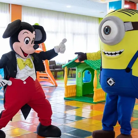 イヴェニア オリンピック ガーデン 4* リョレート・デ・マル